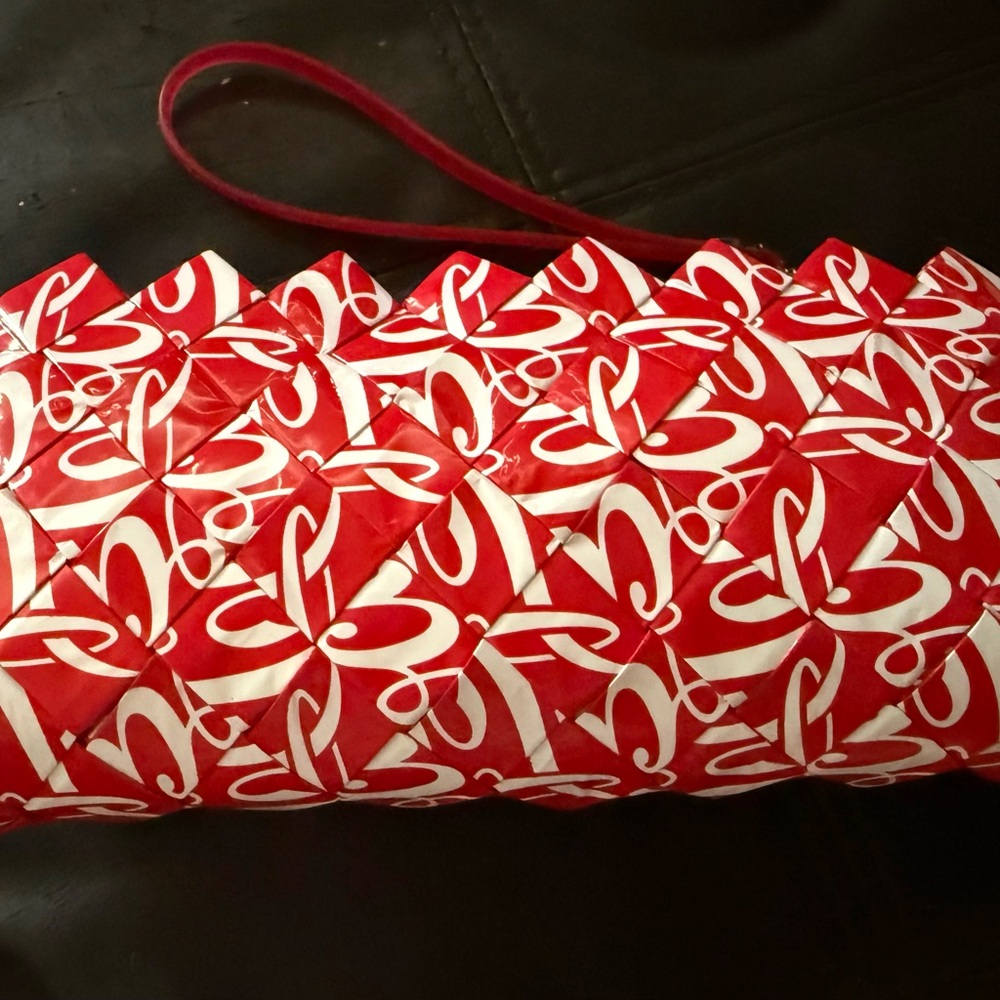 Red and White COKE A COLA plastic label woven Patterned Wristlet Clutch
